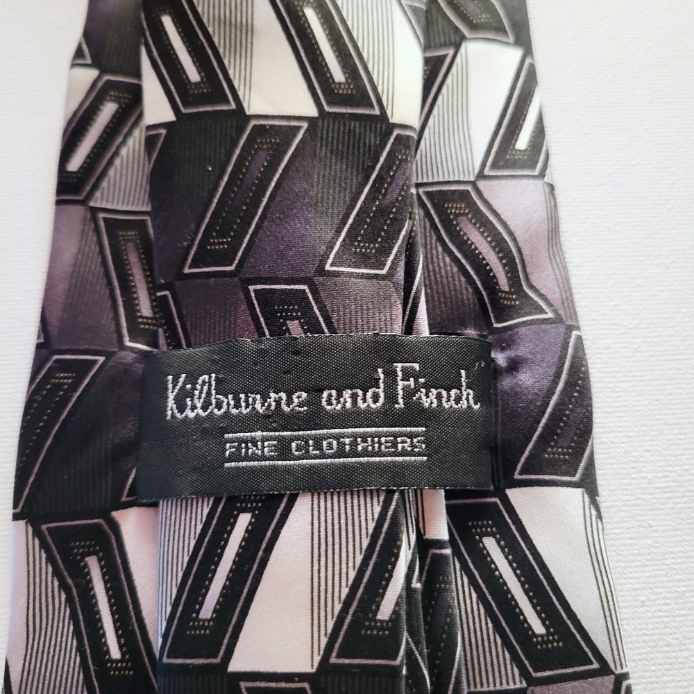 Kilburne and Finch Silk Tie